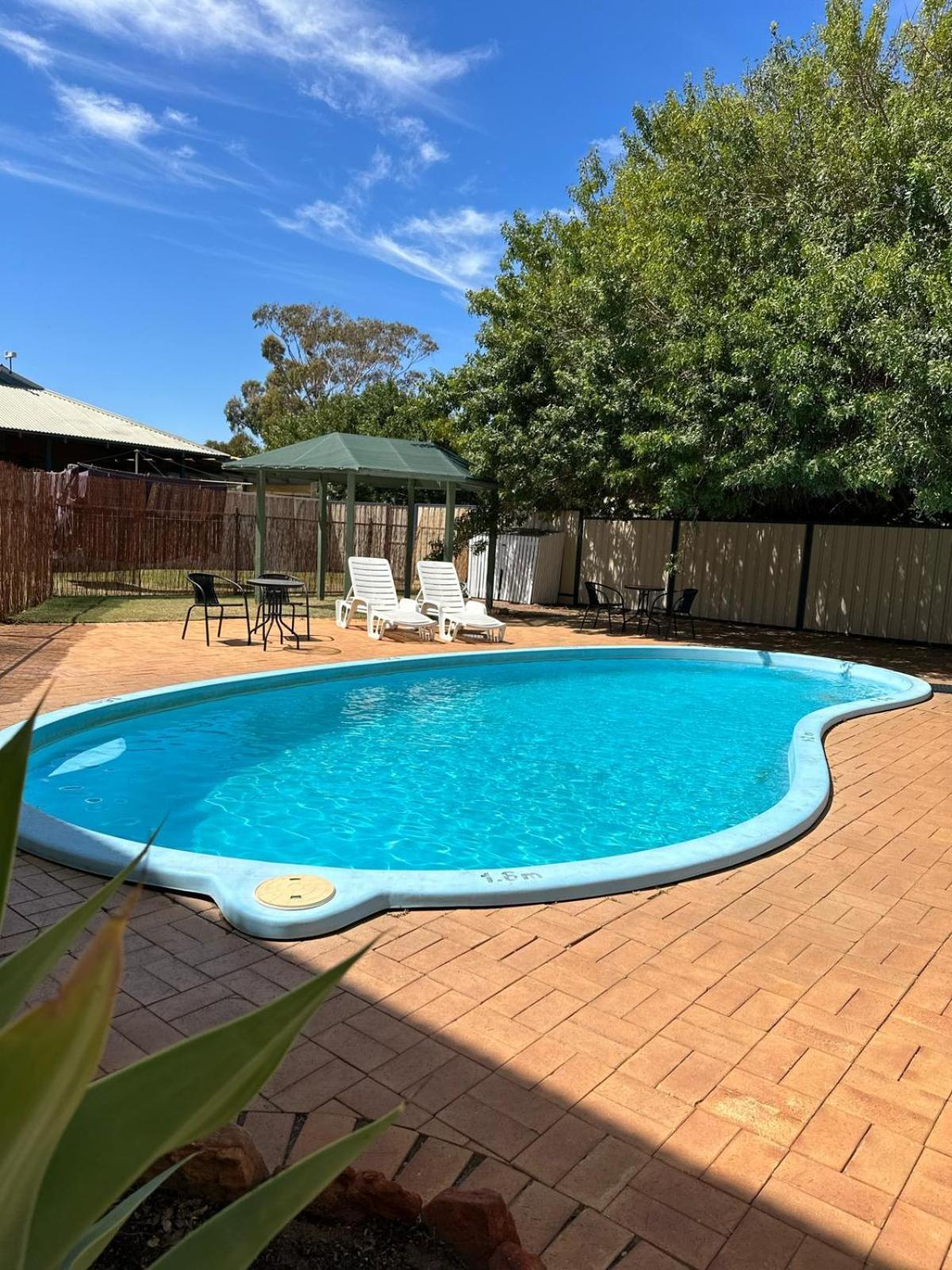 Kalbarri Inn Bagian luar foto